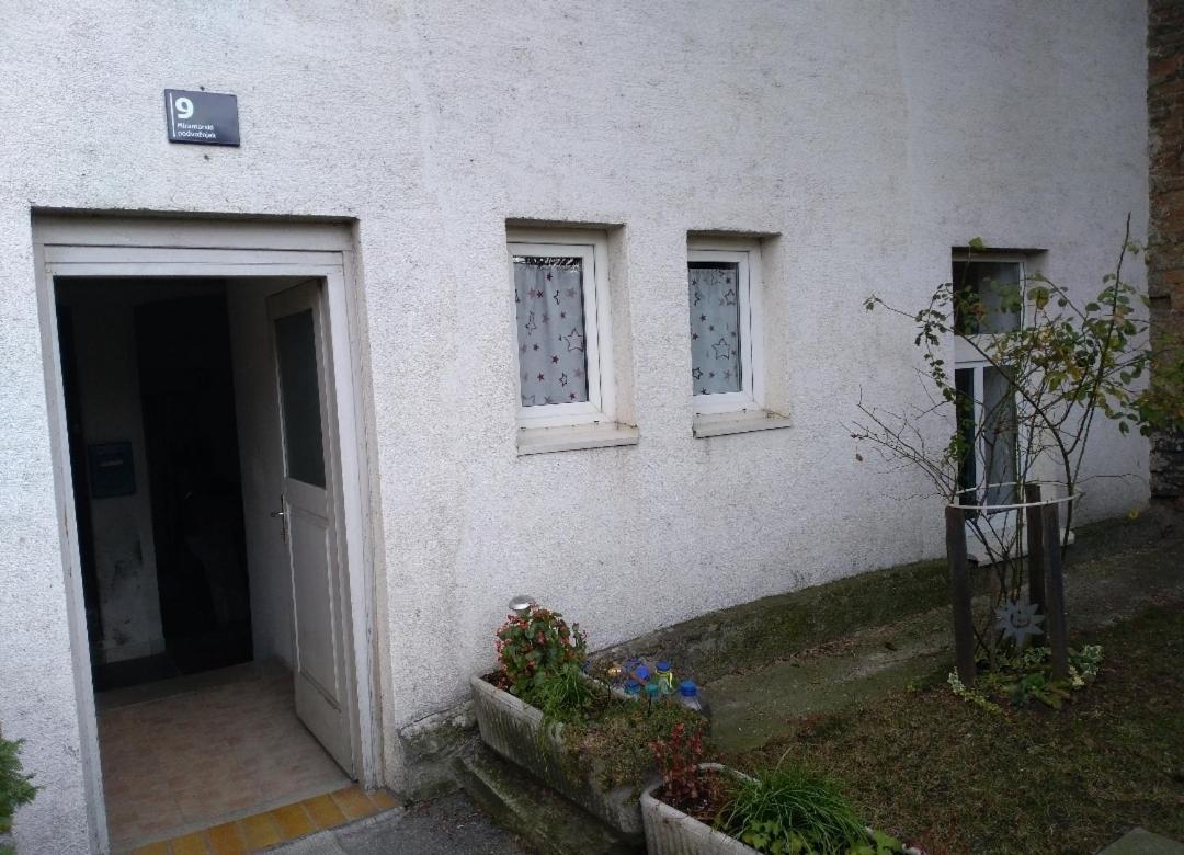 Zagreb Main Station Budget Apartment Екстер'єр фото